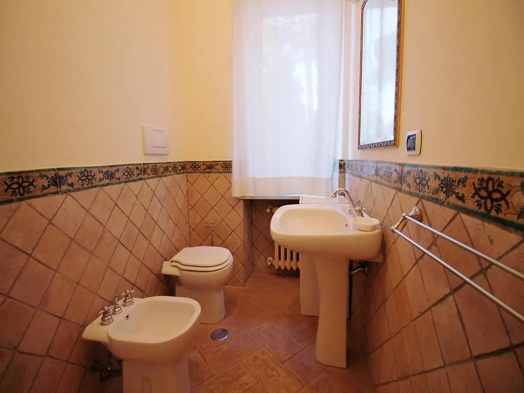 Fratelli Maristi Villa Italy